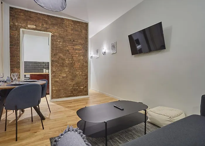 Apartment Center Of Paris By Studio Prestige